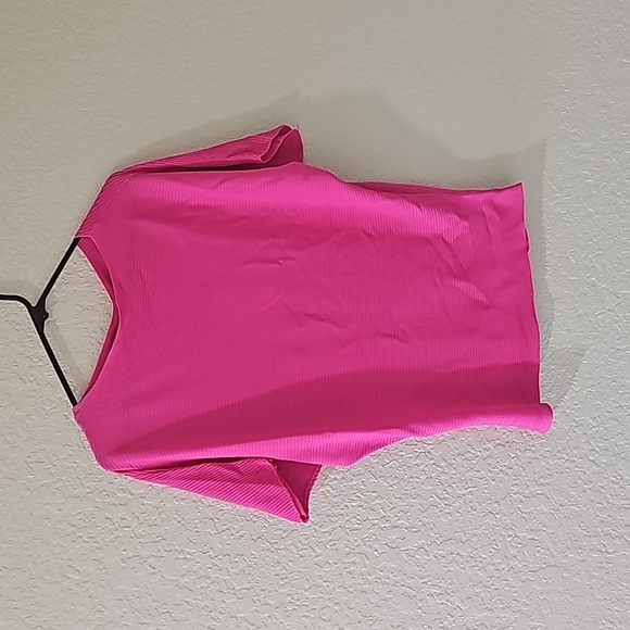 La Reyna by fashion fashion hot pink Dolman sleeve top - Picture 2 of 6